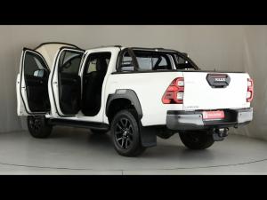 Toyota Hilux 2.8GD-6 double cab Legend manual - Image 10