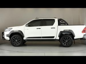 Toyota Hilux 2.8GD-6 double cab Legend manual - Image 17