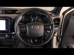 Toyota Hilux 2.8GD-6 double cab Legend manual - Image 26
