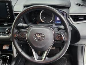 Toyota Corolla Cross 1.8 Hybrid XS - Image 8