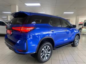 Toyota Fortuner 2.4GD-6 auto - Image 3