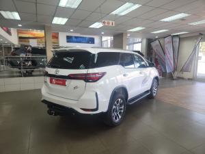 Toyota Fortuner 2.8GD-6 VX - Image 2