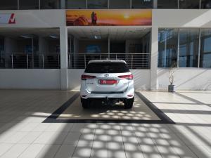 Toyota Fortuner 2.4GD-6 4x4 - Image 5