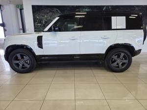 Land Rover Defender 110 D250 X-Dynamic SE - Image 2