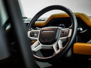 Land Rover Defender 110 D300 X-Dynamic HSE - Image 12