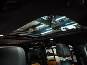Land Rover Defender 110 D300 X-Dynamic HSE - Image 20