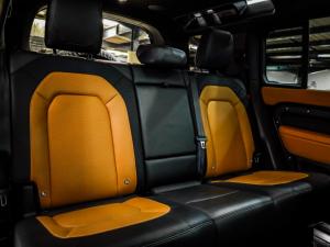Land Rover Defender 110 D300 X-Dynamic HSE - Image 21