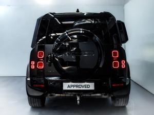 Land Rover Defender 110 D300 X-Dynamic HSE - Image 6
