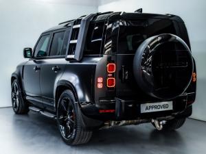 Land Rover Defender 110 D300 X-Dynamic HSE - Image 7