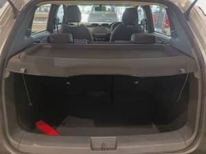 Nissan Magnite 1.0 Visia auto - Image 13