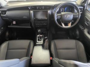 Toyota Fortuner 2.4GD-6 auto - Image 6