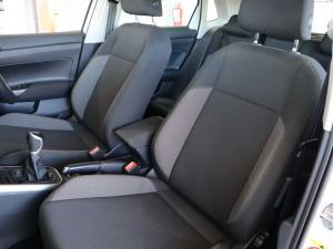 Volkswagen Polo hatch 1.0TSI Life manual - Image 13