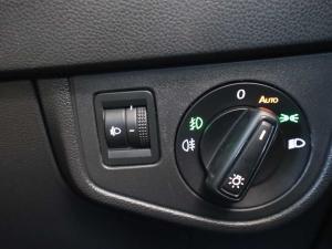Volkswagen Polo hatch 1.0TSI Life manual - Image 23