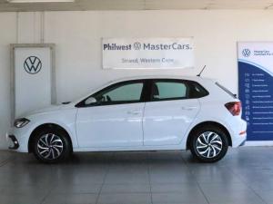 Volkswagen Polo hatch 1.0TSI Life manual - Image 4