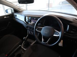 Volkswagen Polo hatch 1.0TSI Life manual - Image 9