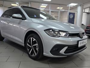 Volkswagen Polo hatch 1.0TSI Life manual - Image 10