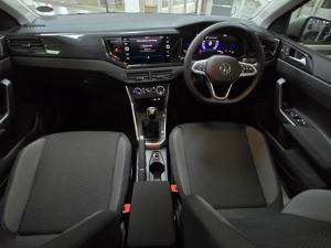 Volkswagen Polo hatch 1.0TSI Life manual - Image 12