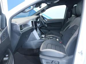 Volkswagen Amarok 3.0TDI V6 double cab Aventura 4Motion - Image 18
