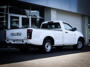 Isuzu D-Max Gen 6 250c single cab - Image 13