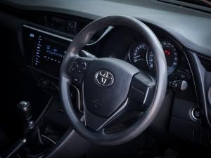 Toyota Corolla Quest 1.8 Plus manual - Image 7