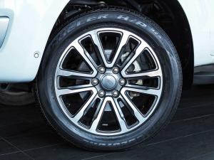Ford Everest 2.0Bi-Turbo 4WD Limited - Image 3