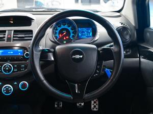 Chevrolet Spark 1.2 LS Black&White Edition - Image 8