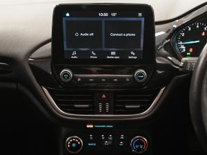 Ford Fiesta 1.0T Trend auto - Image 11