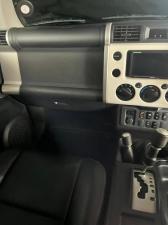 Toyota FJ Cruiser FJ Cruiser - Image 12