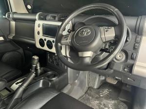 Toyota FJ Cruiser FJ Cruiser - Image 13