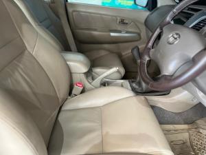 Toyota Fortuner 3.0D-4D 4x4 - Image 5