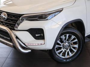 Toyota Fortuner 2.8GD-6 VX - Image 2