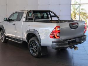 Toyota Hilux 2.8GD-6 Xtra cab 4x4 Legend manual - Image 10