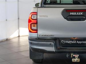 Toyota Hilux 2.8GD-6 Xtra cab 4x4 Legend manual - Image 12