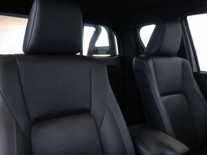 Toyota Hilux 2.8GD-6 Xtra cab 4x4 Legend manual - Image 23
