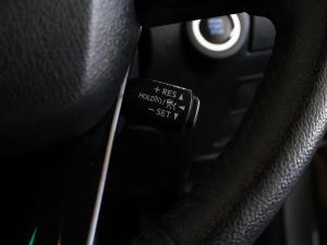 Toyota Hilux 2.8GD-6 Xtra cab 4x4 Legend manual - Image 27