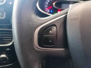 Renault Clio IV 900T Authentique 5-Door - Image 17