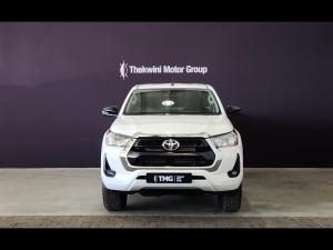 Toyota Hilux 2.4GD-6 single cab 4x4 Raider manual - Image 4