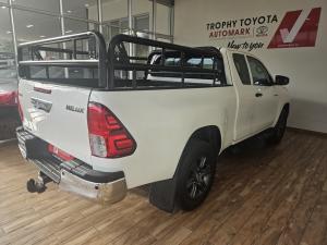 Toyota Hilux 2.4GD-6 Xtra cab Raider auto - Image 2