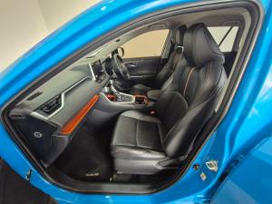 Toyota RAV4 2.0 GX-R AWD - Image 11