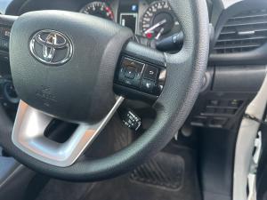 Toyota Hilux 2.4GD-6 double cab 4x4 Raider auto - Image 10