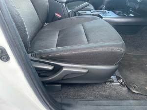Toyota Hilux 2.4GD-6 double cab 4x4 Raider auto - Image 17