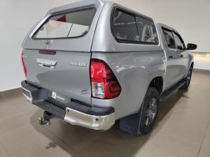 Toyota Hilux 2.4GD-6 double cab Raider manual - Image 2