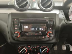 Suzuki Swift 1.2 GL manual - Image 13