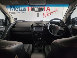 Isuzu D-Max 250 double cab X-Rider Black - Image 6