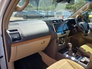 Toyota Land Cruiser Prado 2.8GD VX-L - Image 7