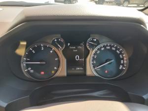 Toyota Land Cruiser Prado 2.8GD VX-L - Image 11