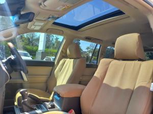 Toyota Land Cruiser Prado 2.8GD VX-L - Image 17