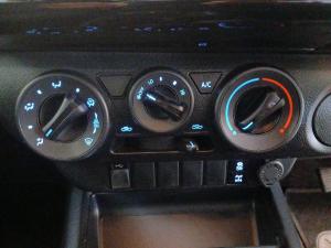 Toyota Hilux 2.4GD-6 double cab Raider auto - Image 16
