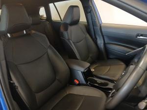 Toyota Corolla Cross 1.8 Hybrid XS - Image 17