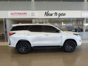 Toyota Fortuner 2.8GD-6 4X4 GR-S automatic - Image 3